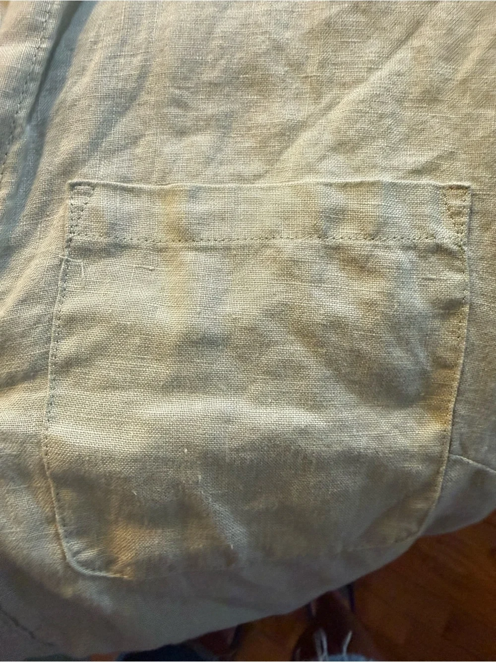 Ellen Tracy 100% Linen Shirt in Light Sage, small